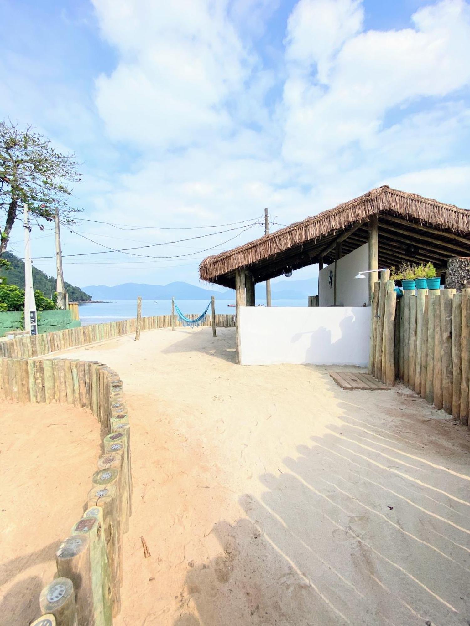 Residencial Vilar Mar Pe Na Areia Casa Azul Ubatuba